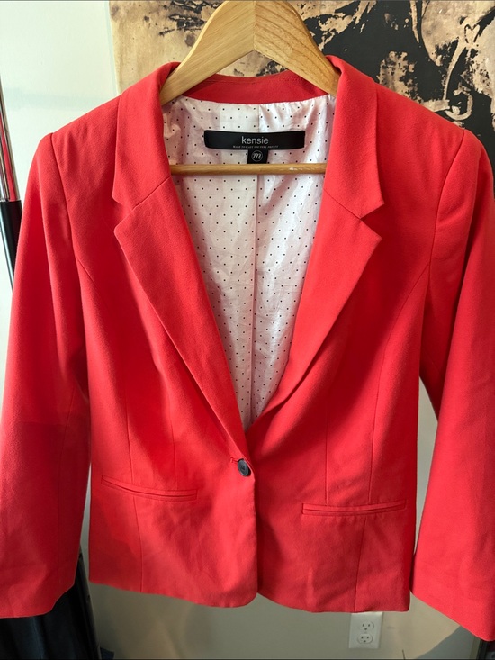 Kensie Jackets & Blazers - Kensie Coral-Red Single-Button Tailored Blazer